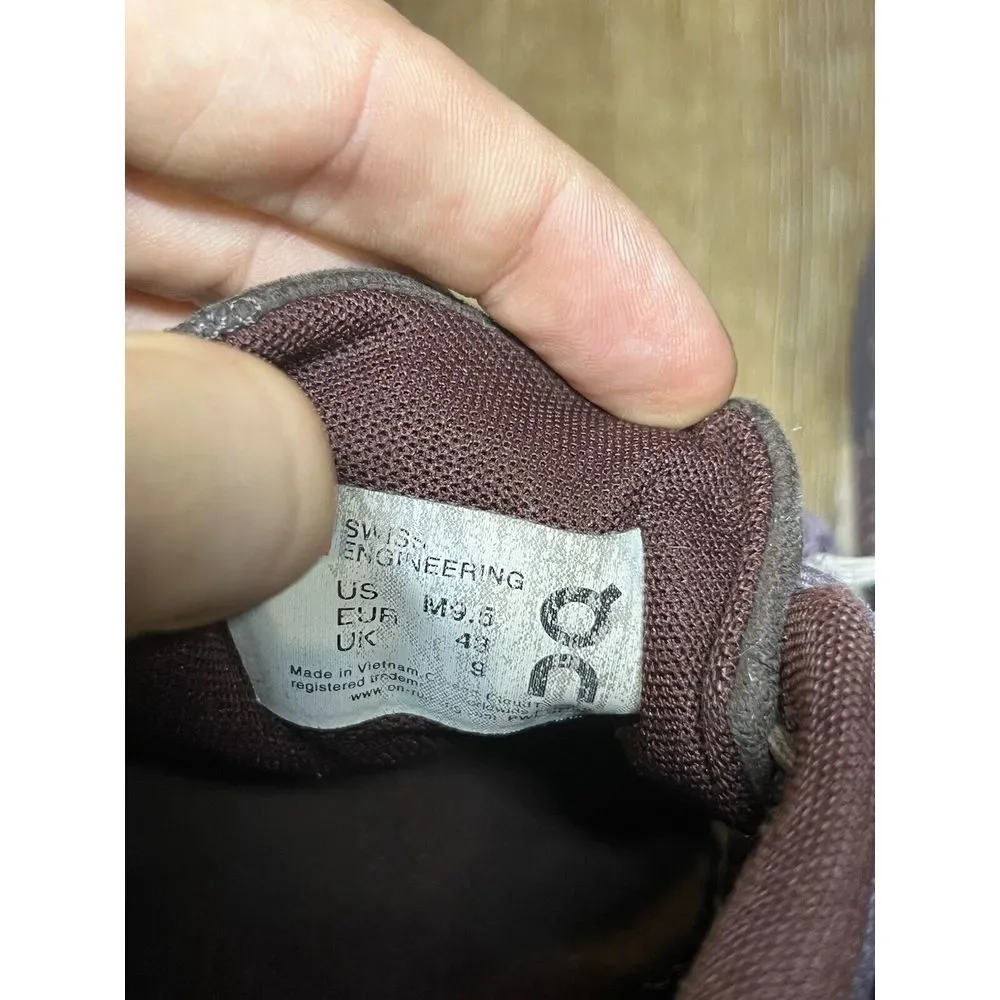 On Running Cloud‎ 5 Mulberry Eclipse Women 9.5 Purple Athletic Running Shoes